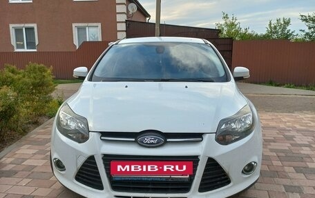 Ford Focus III, 2012 год, 855 000 рублей, 2 фотография