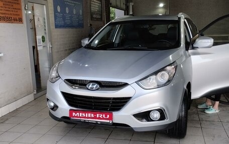 Hyundai ix35 I рестайлинг, 2011 год, 1 299 900 рублей, 2 фотография