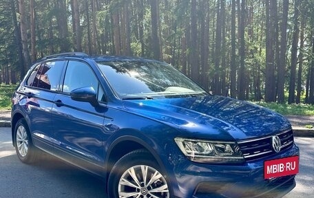 Volkswagen Tiguan II, 2019 год, 2 700 000 рублей, 7 фотография