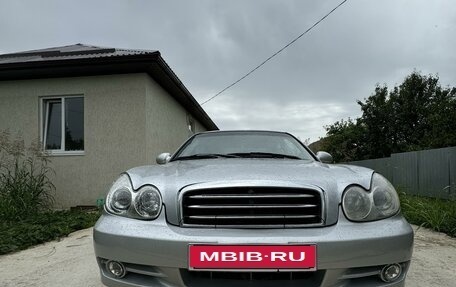 Hyundai Sonata IV рестайлинг, 2005 год, 415 000 рублей, 3 фотография