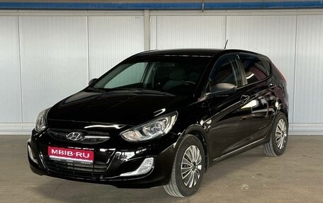 Hyundai Solaris II рестайлинг, 2014 год, 1 049 000 рублей, 1 фотография