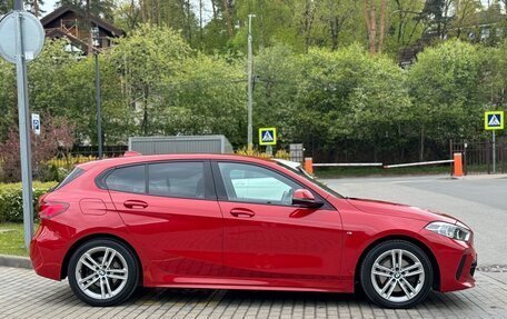 BMW 1 серия, 2019 год, 2 650 000 рублей, 3 фотография