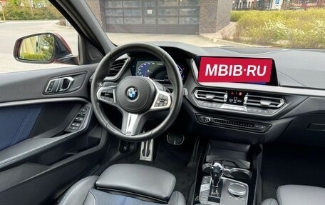 BMW 1 серия, 2019 год, 2 650 000 рублей, 7 фотография