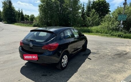 Opel Astra J, 2011 год, 799 000 рублей, 4 фотография