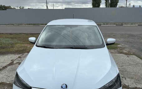 Skoda Rapid II, 2020 год, 1 550 000 рублей, 2 фотография