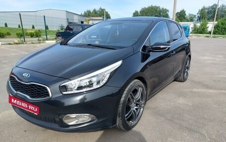 KIA cee'd III, 2014 год, 1 570 000 рублей, 2 фотография