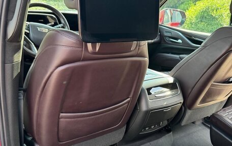 Cadillac Escalade V, 2021 год, 12 900 000 рублей, 34 фотография