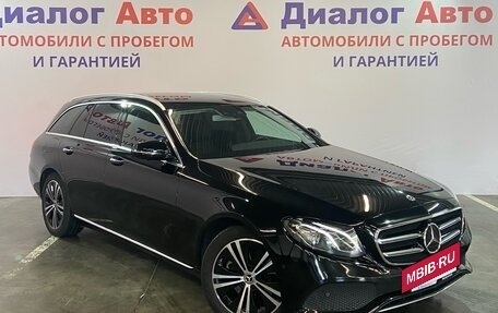 Mercedes-Benz E-Класс, 2019 год, 2 999 000 рублей, 3 фотография