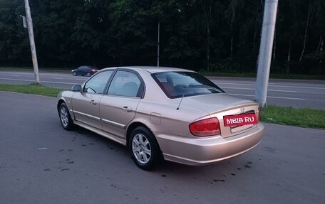 Hyundai Sonata IV рестайлинг, 2005 год, 425 000 рублей, 4 фотография