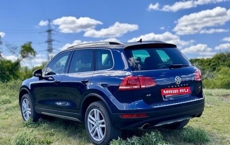 Volkswagen Touareg III, 2011 год, 2 799 999 рублей, 8 фотография