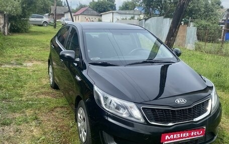 KIA Rio III рестайлинг, 2012 год, 870 000 рублей, 3 фотография