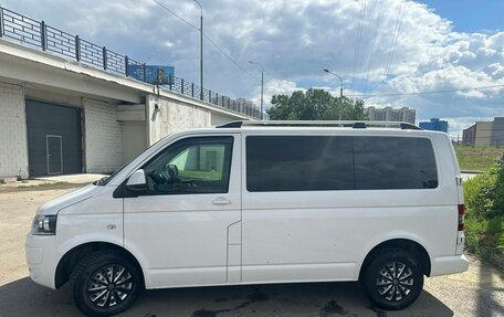 Volkswagen Caravelle T5, 2014 год, 2 100 000 рублей, 5 фотография