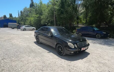 Mercedes-Benz E-Класс, 2003 год, 970 000 рублей, 4 фотография