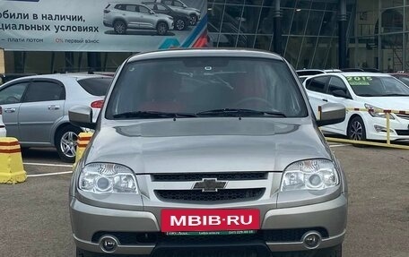 Chevrolet Niva I рестайлинг, 2016 год, 795 990 рублей, 2 фотография