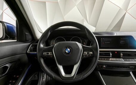BMW 3 серия, 2019 год, 3 650 000 рублей, 14 фотография