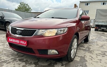 KIA Cerato III, 2010 год, 980 000 рублей, 2 фотография