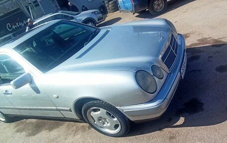 Mercedes-Benz E-Класс, 1998 год, 395 000 рублей, 15 фотография