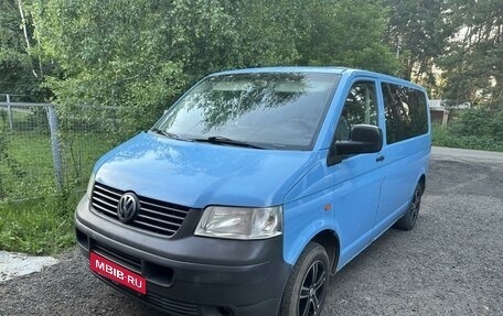 Volkswagen Transporter T5 рестайлинг, 2007 год, 1 090 000 рублей, 1 фотография