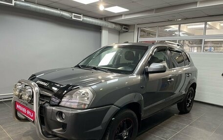 Hyundai Tucson III, 2008 год, 879 000 рублей, 1 фотография