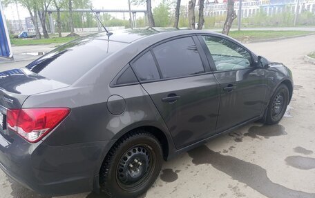 Chevrolet Cruze II, 2013 год, 699 000 рублей, 3 фотография