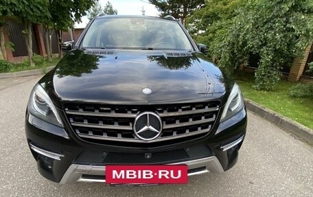 Mercedes-Benz M-Класс, 2013 год, 2 890 000 рублей, 2 фотография