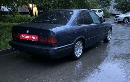 BMW 5 серия, 1991 год, 200 000 рублей, 3 фотография