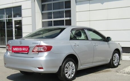 Toyota Corolla, 2011 год, 1 400 000 рублей, 6 фотография