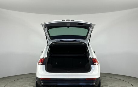 Volkswagen Tiguan II, 2018 год, 2 130 000 рублей, 9 фотография