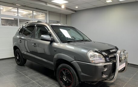 Hyundai Tucson III, 2008 год, 879 000 рублей, 3 фотография