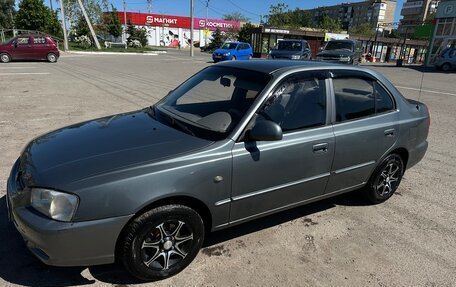 Hyundai Accent II, 2005 год, 390 000 рублей, 2 фотография