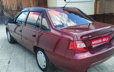 Daewoo Nexia I рестайлинг, 2011 год, 450 000 рублей, 5 фотография