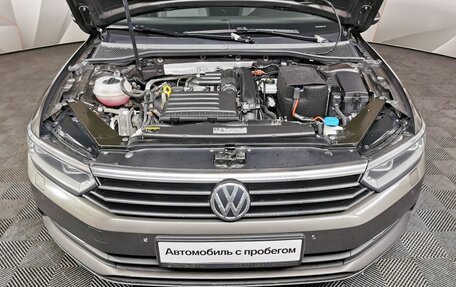 Volkswagen Passat B8 рестайлинг, 2016 год, 1 469 000 рублей, 18 фотография
