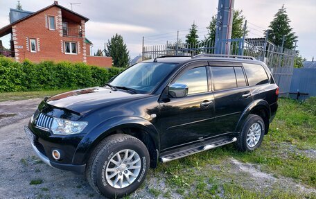 Mitsubishi Pajero Sport II рестайлинг, 2012 год, 1 830 000 рублей, 3 фотография