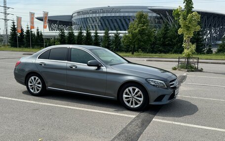 Mercedes-Benz C-Класс, 2019 год, 3 450 000 рублей, 5 фотография