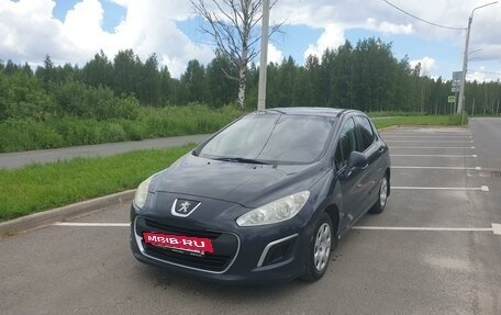 Peugeot 308 II, 2011 год, 525 000 рублей, 2 фотография