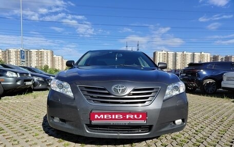 Toyota Camry, 2008 год, 800 000 рублей, 2 фотография