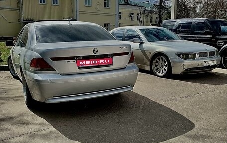 BMW 7 серия, 2004 год, 545 000 рублей, 3 фотография