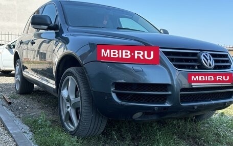 Volkswagen Touareg III, 2005 год, 950 000 рублей, 4 фотография