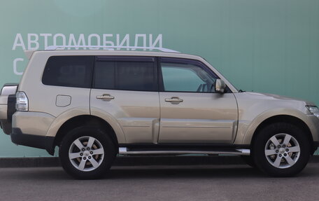 Mitsubishi Pajero IV, 2007 год, 1 530 000 рублей, 2 фотография