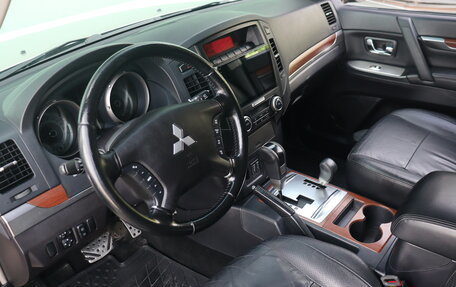 Mitsubishi Pajero IV, 2007 год, 1 530 000 рублей, 7 фотография