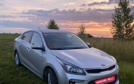 KIA Rio IV, 2018 год, 1 600 000 рублей, 3 фотография