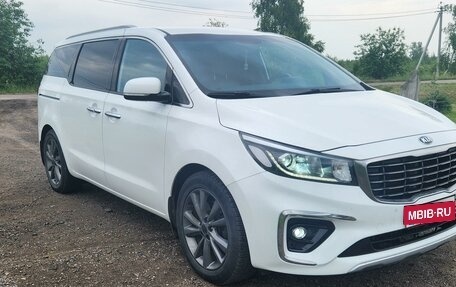 KIA Carnival III, 2019 год, 3 050 000 рублей, 3 фотография