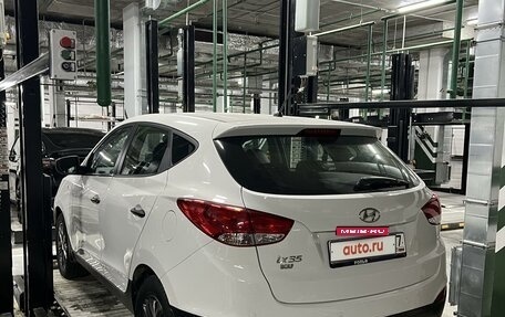 Hyundai ix35 I рестайлинг, 2014 год, 1 790 000 рублей, 4 фотография