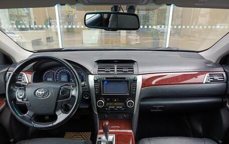 Toyota Camry, 2012 год, 1 420 000 рублей, 12 фотография