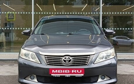 Toyota Camry, 2012 год, 1 420 000 рублей, 2 фотография