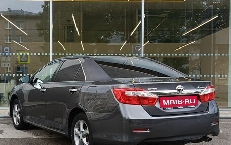 Toyota Camry, 2012 год, 1 420 000 рублей, 7 фотография