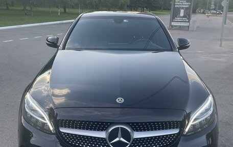 Mercedes-Benz C-Класс, 2019 год, 3 350 000 рублей, 1 фотография