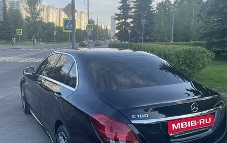 Mercedes-Benz C-Класс, 2019 год, 3 350 000 рублей, 4 фотография