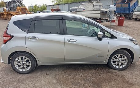 Nissan Note II рестайлинг, 2019 год, 1 400 000 рублей, 10 фотография