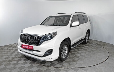 Toyota Land Cruiser Prado 150 рестайлинг 2, 2017 год, 4 849 000 рублей, 1 фотография